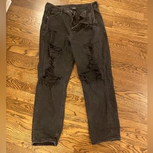 Women’s size 8 distressed black jeans from American Eagle